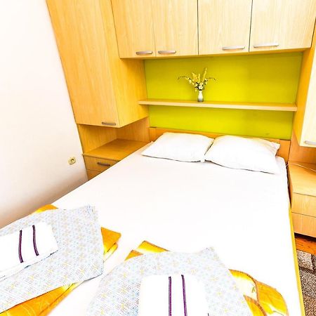 Apartments Hope ノヴァリャ エクステリア 写真